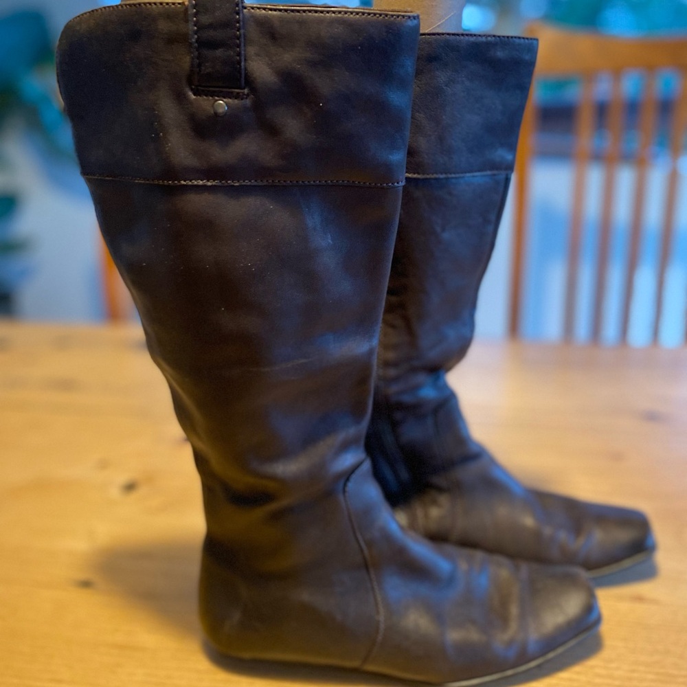 Born Softest Tall Leather Boots Flat Zip Up Brown Women’s 8 1/2 Preloved - Picture 5 of 9